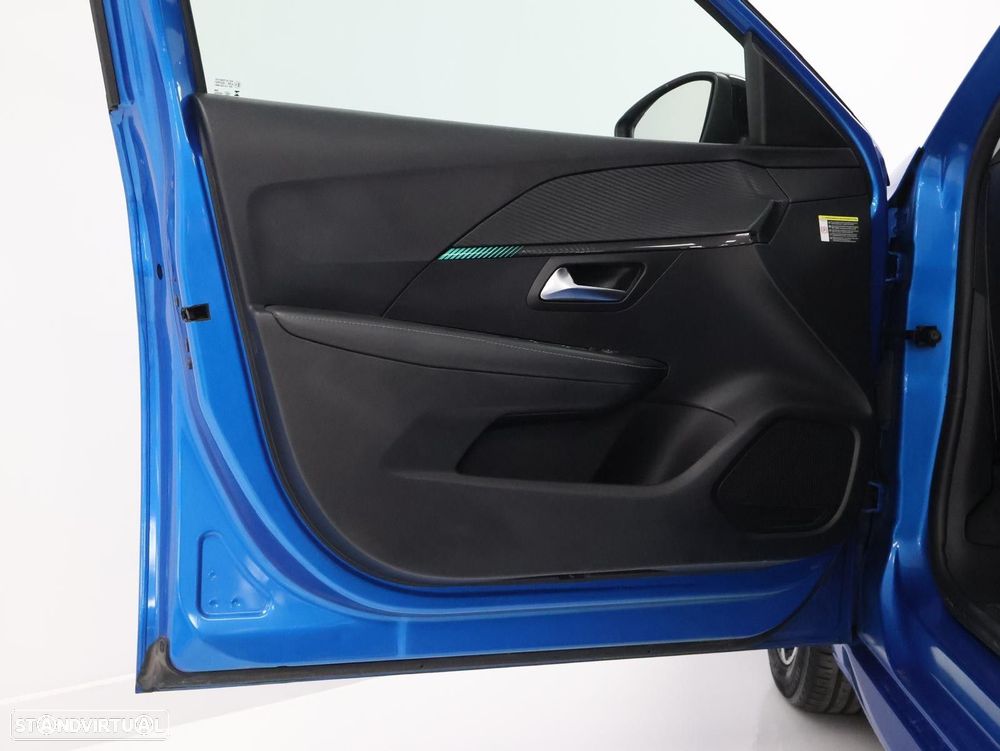 Peugeot 208 1.2 PureTech Allure EAT8 - 11