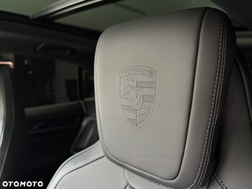Porsche Macan - 13