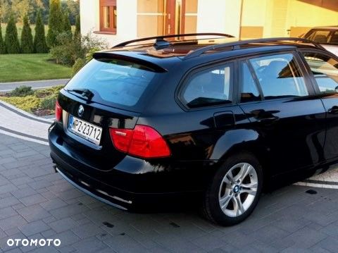 BMW Seria 3 318d - 4