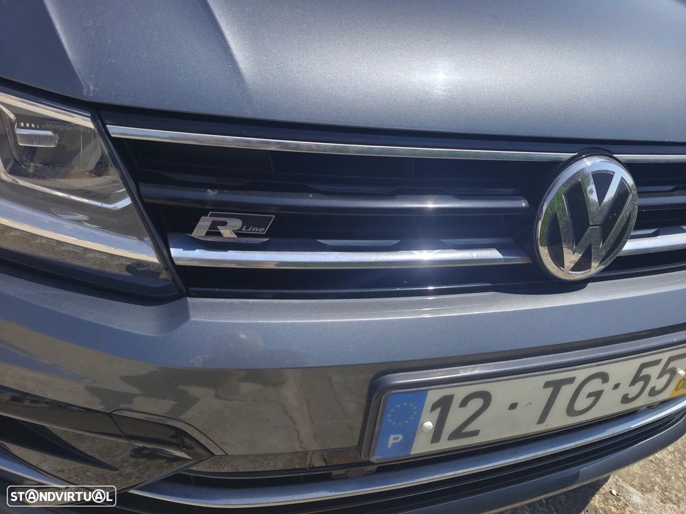 VW Tiguan 2.0 TDI R-Line DSG - 12