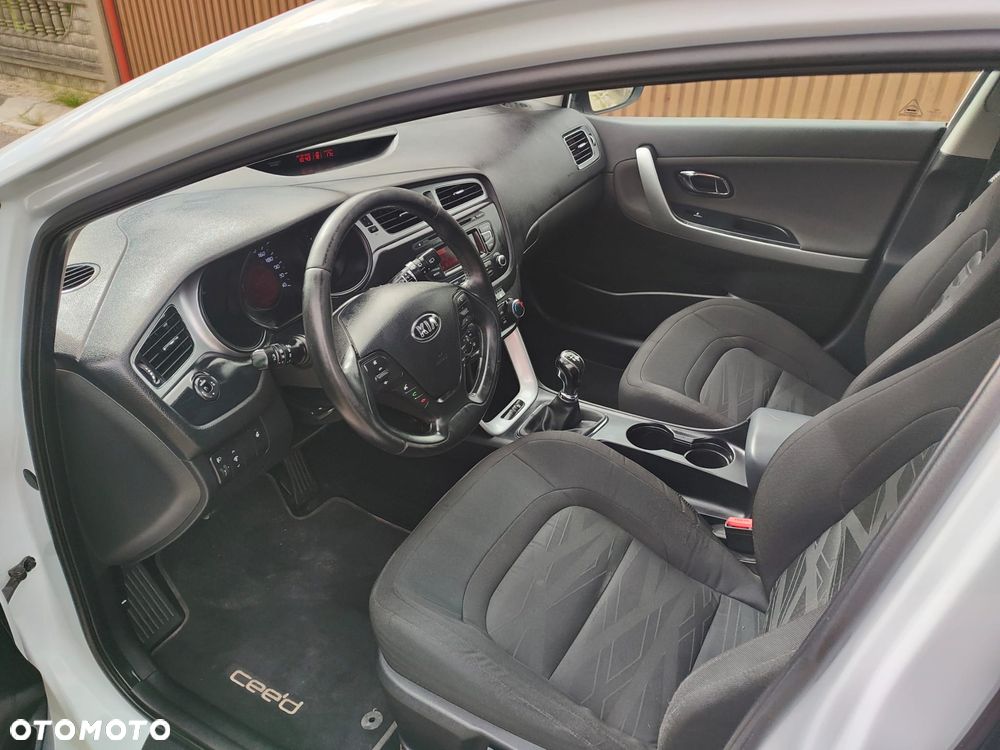 Opel Astra 1.4 Turbo - 24
