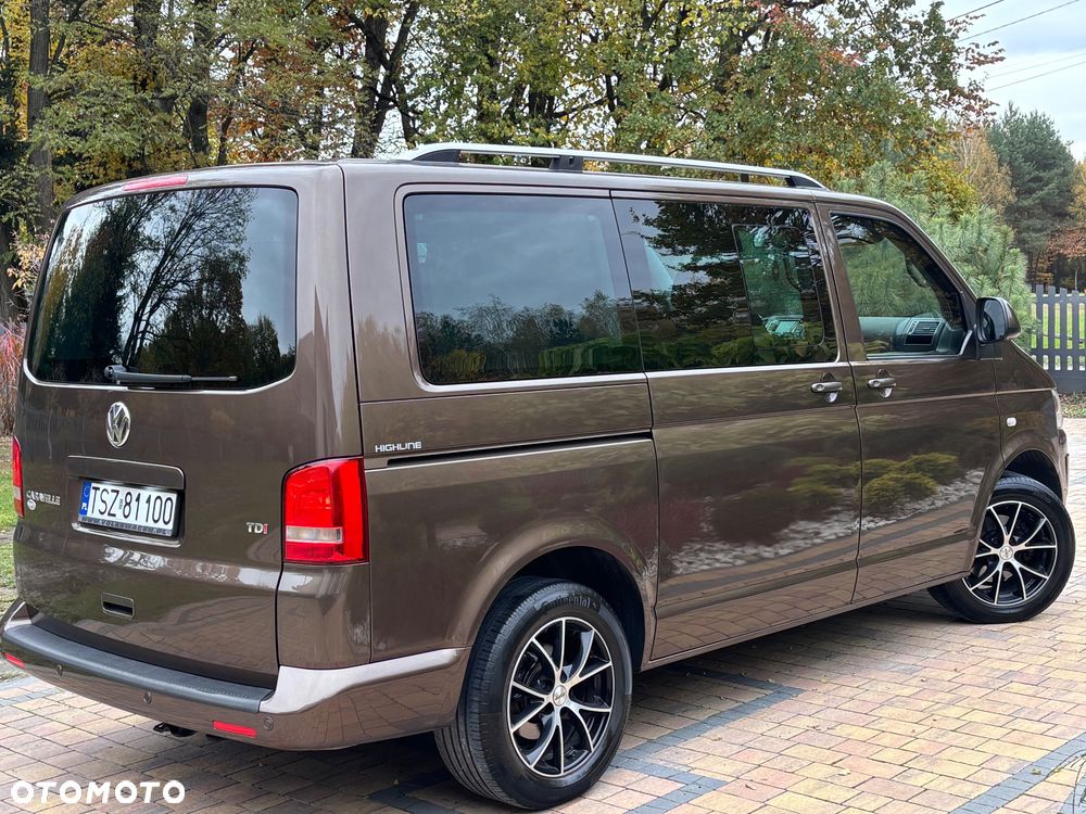 Volkswagen Caravelle - 21