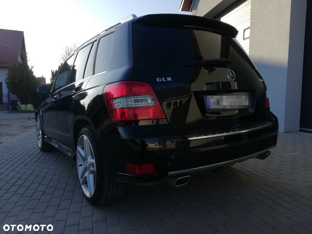 Mercedes-Benz GLK - 28
