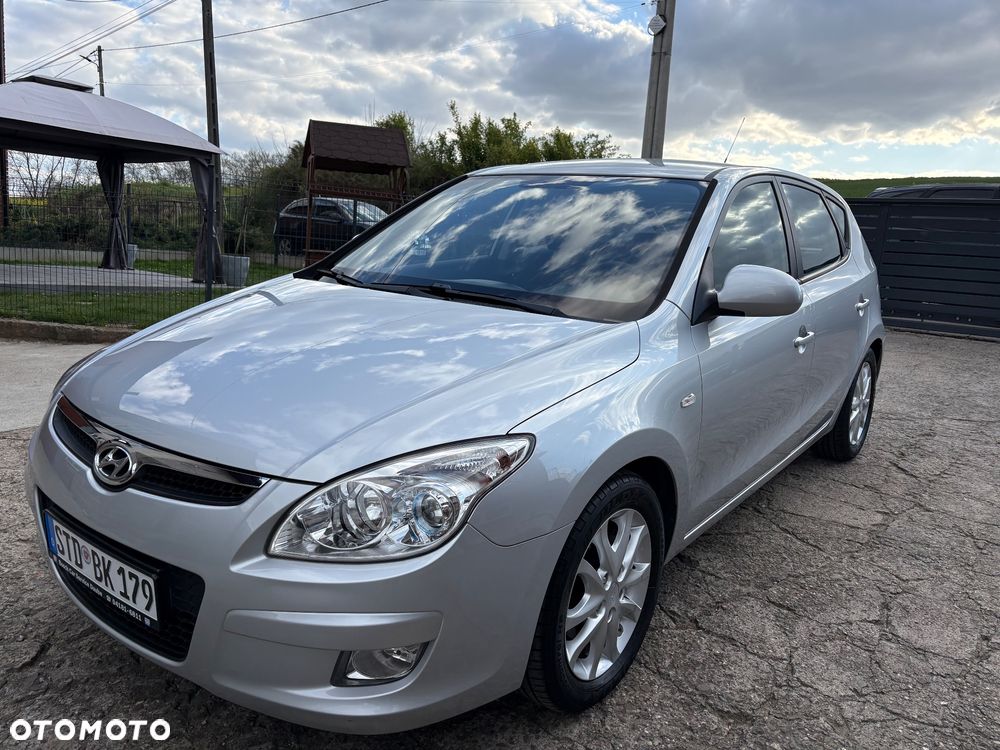 Hyundai i30 1.6 Classic + - 31