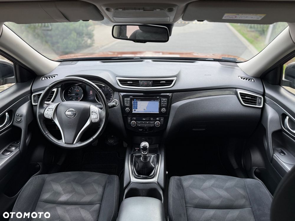 Nissan X-Trail - 10