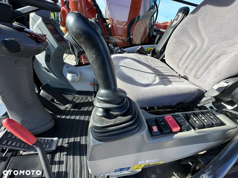 Hitachi ZX170W-5B - 31