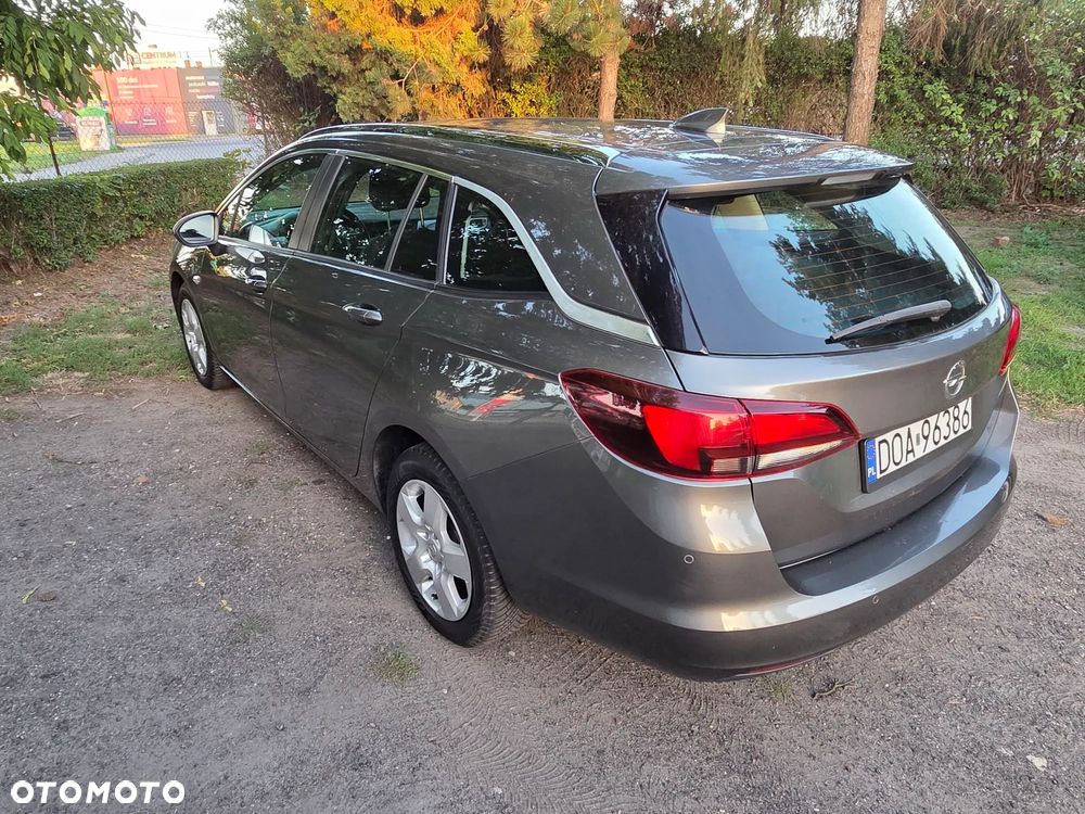 Opel Astra 1.4 Turbo Start/Stop Dynamic - 2