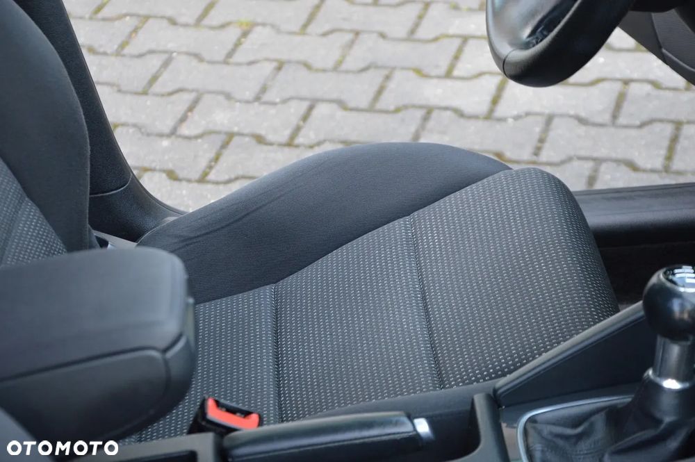 Audi A3 Sportback - 16