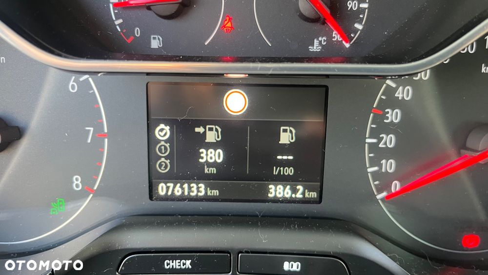 Opel Crossland X 1.2 Start/Stop Innovation - 14