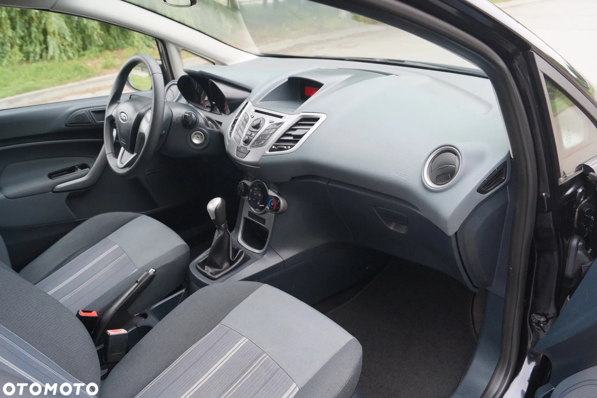 Ford Fiesta 1.25 Trend - 21