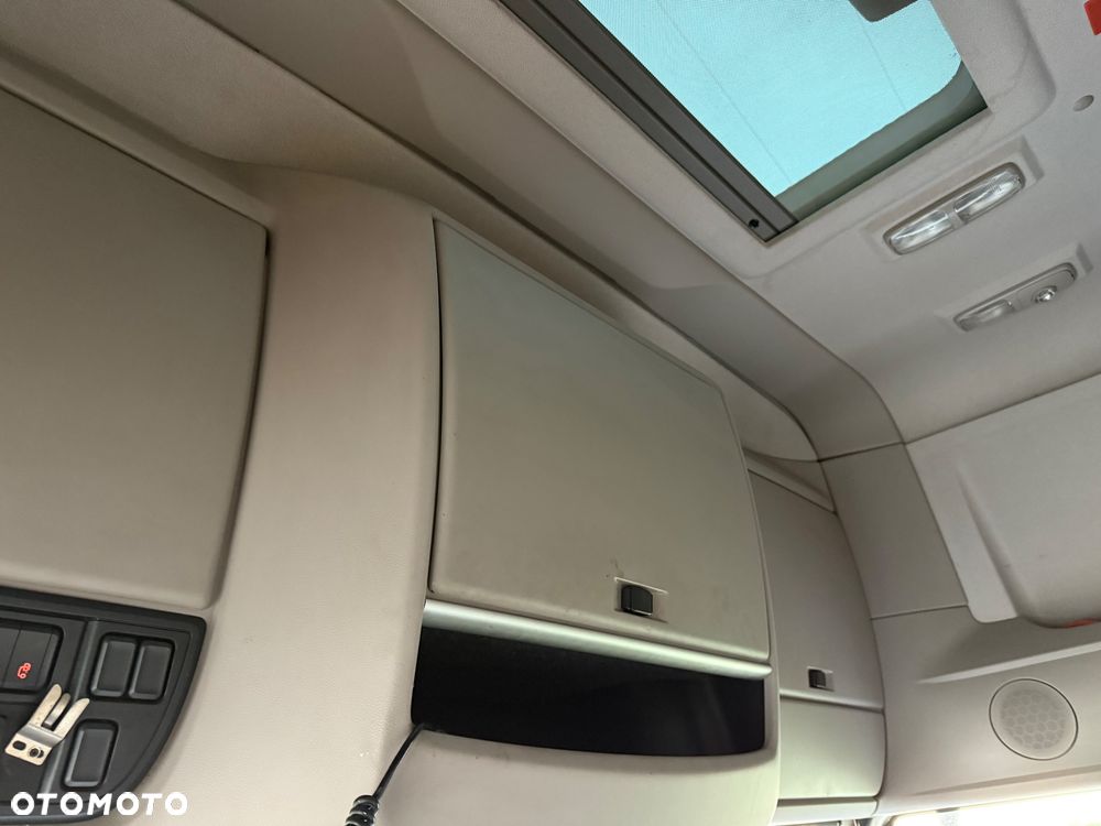 DAF XF106 480 Super Space Cab - 18