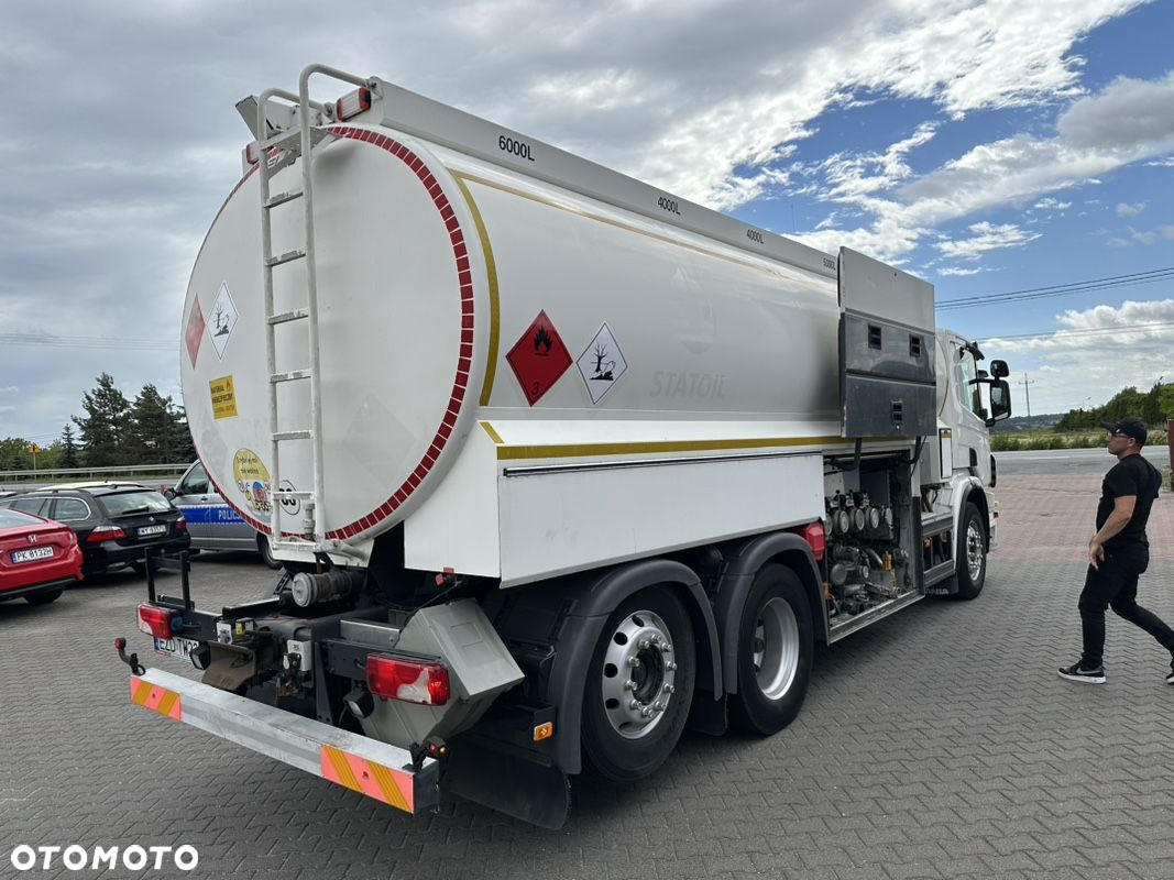 Scania P400 6X2  LAG CYSTERNA 4komory 20.600L 1 własciciel - 30