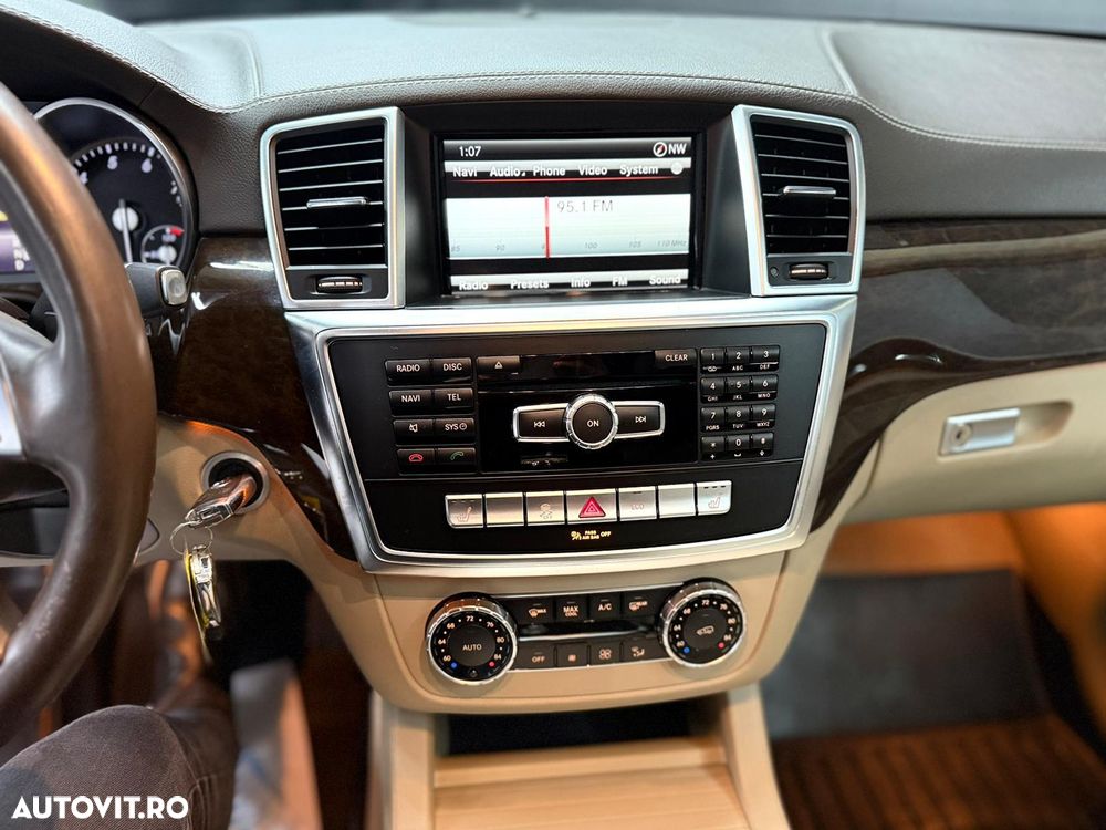 Mercedes-Benz GL 500 Aut. - 12