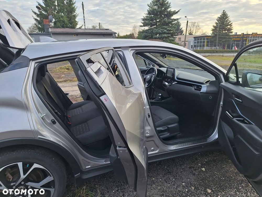 Toyota C-HR 1.8 Hybrid Prestige - 40