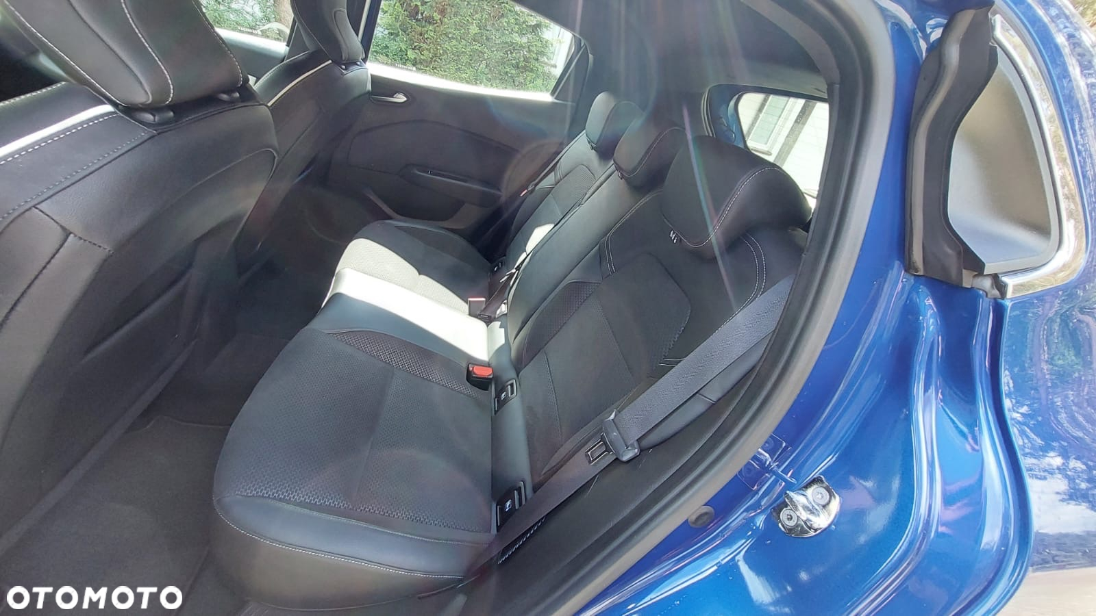 Renault Clio 1.6 E-TECH Intens - 13