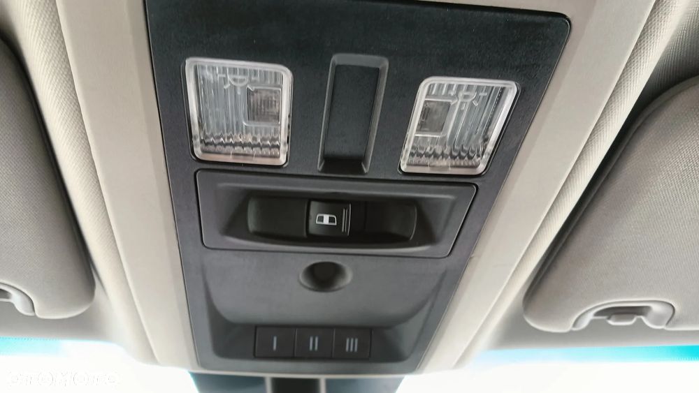 Dodge RAM 1500 5.7 4x4 - 25