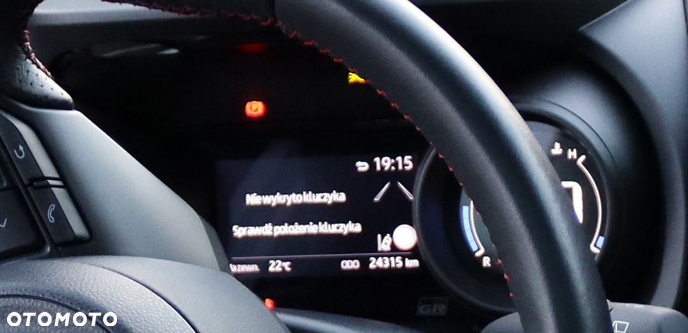 Toyota Yaris 1.5 VVT-i GR SPORT - 17