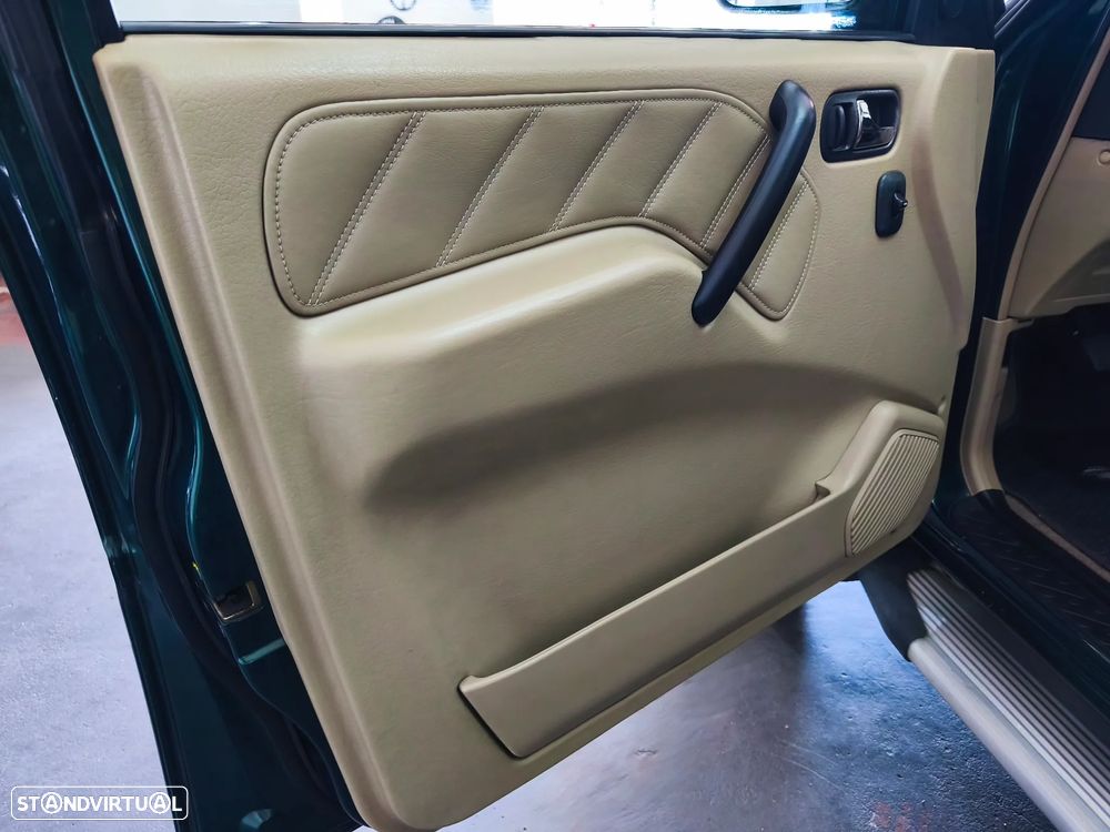 Nissan Terrano II 2.7 TDi Luxury - 11