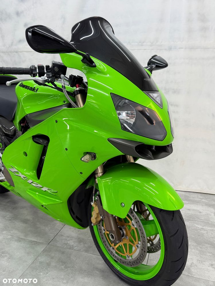 Kawasaki ZXR - 28