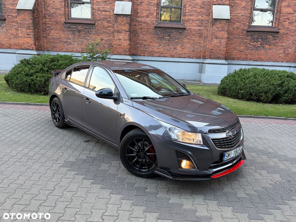 Chevrolet Cruze 1.8 LTZ - 2