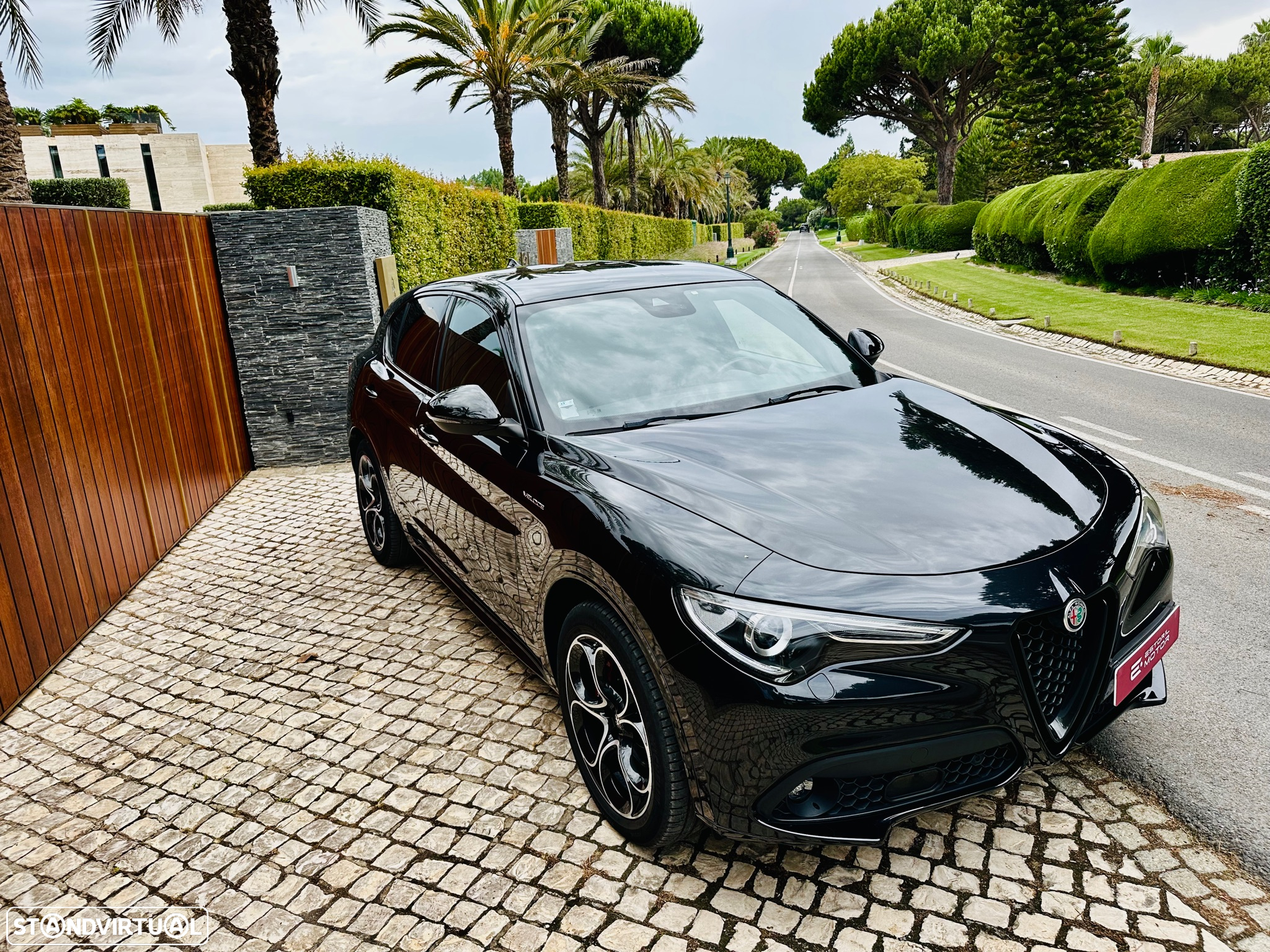 Alfa Romeo Stelvio 2.2 D Veloce Q4 AT8 - 14