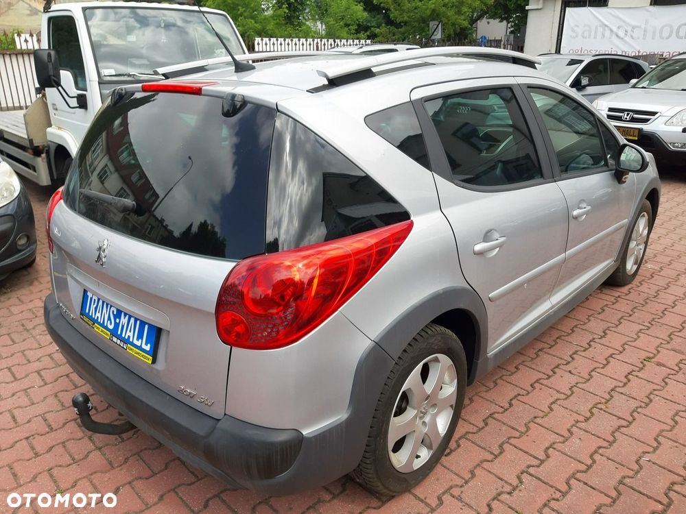 Peugeot 207 - 4