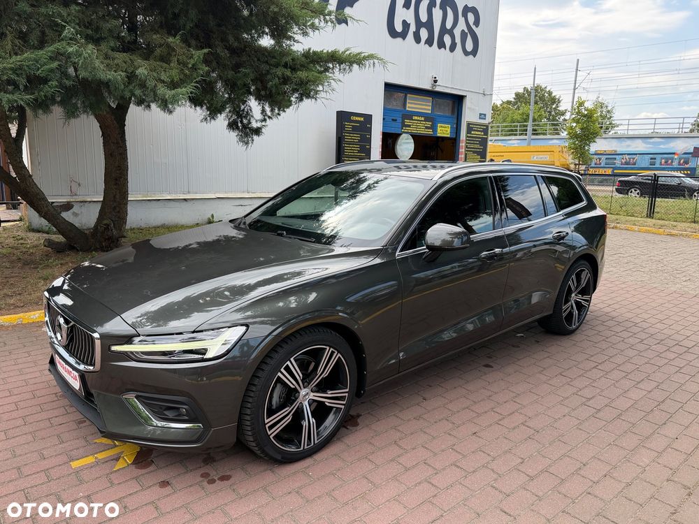 Volvo V60 B4 B DKG Plus Bright - 10