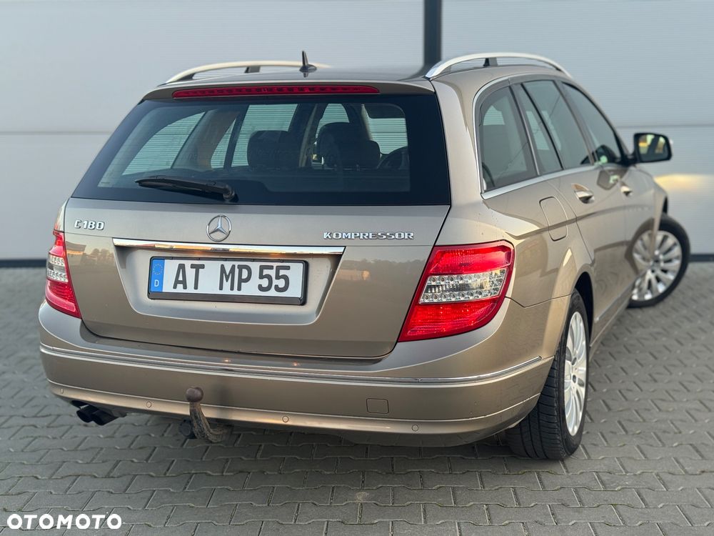 Mercedes-Benz Klasa C 180 T Kompressor Automatik Elegance - 13