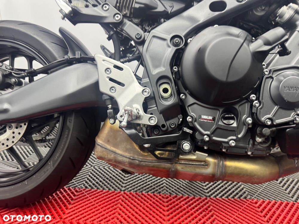 Yamaha MT - 32
