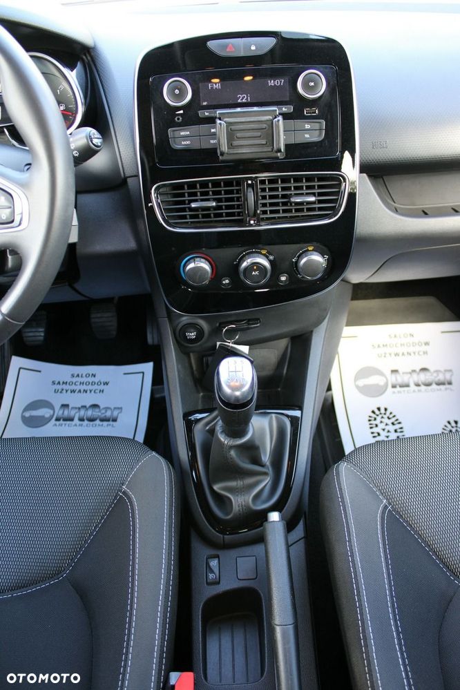 Renault Clio 1.2 16V Life - 16