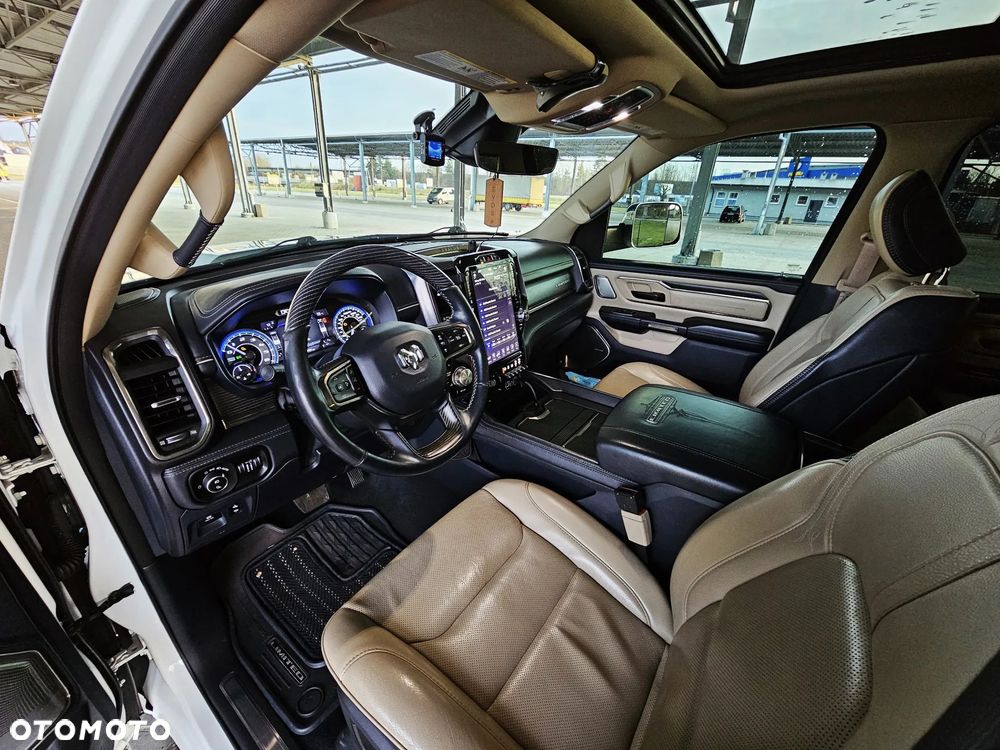 RAM 1500 5.7 Crew Cab Limited - 24