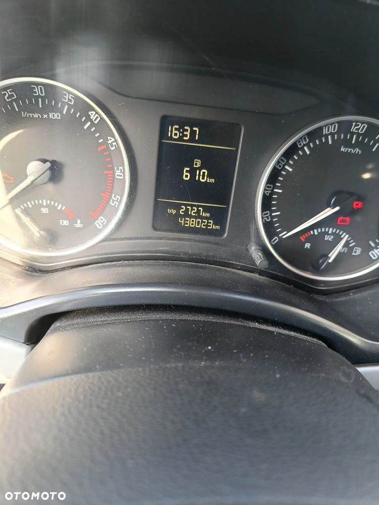 Skoda Octavia - 2
