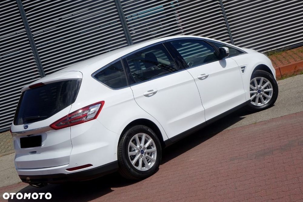 Ford S-Max 2017 photo 2