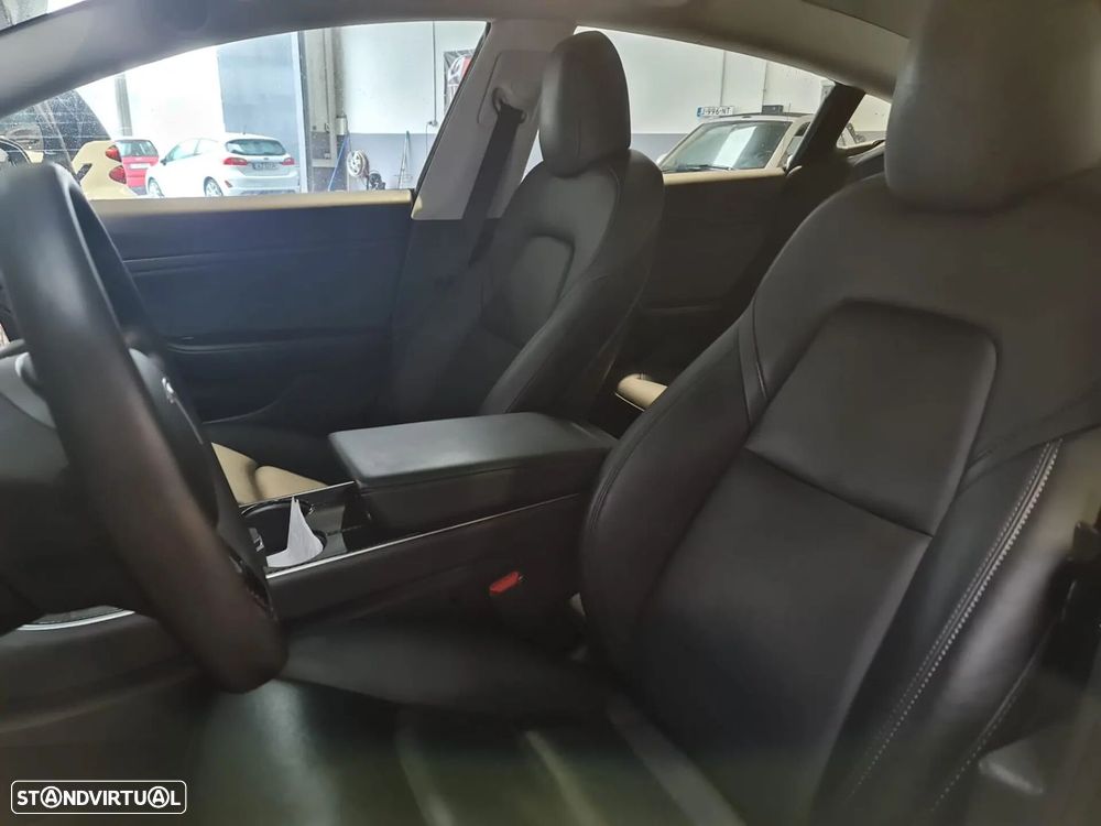 Tesla Model 3 Long Range AWD Dual Motor Performance - 16