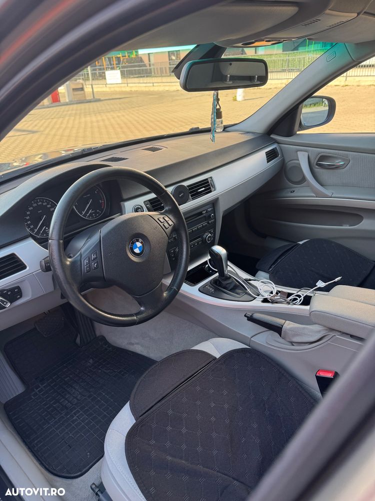 BMW Seria 3 320d DPF Aut. - 11