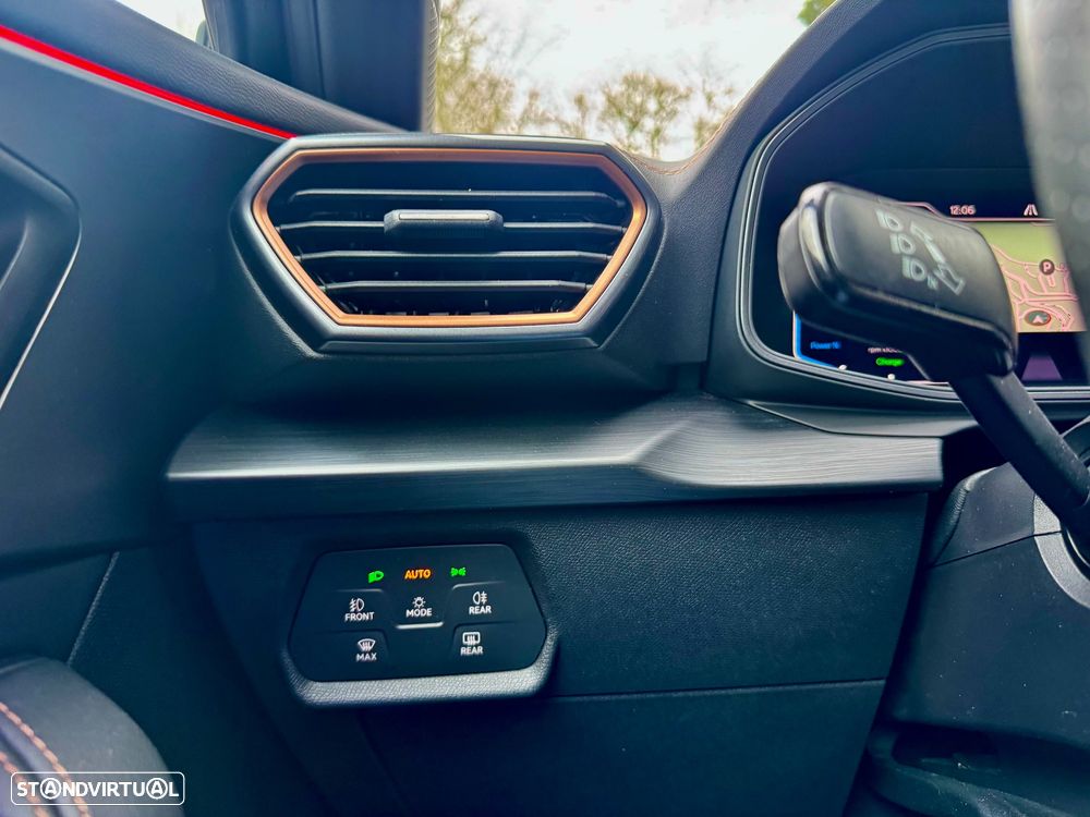 Cupra Formentor 1.4 e-Hybrid Sport DSG - 27