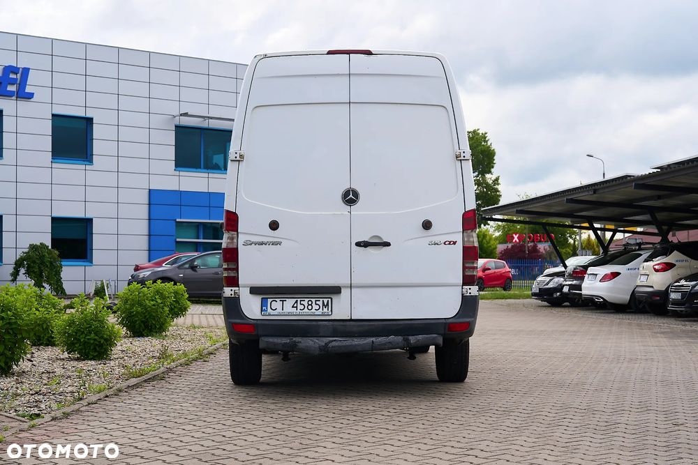 Mercedes-Benz Sprinter 310 - 4