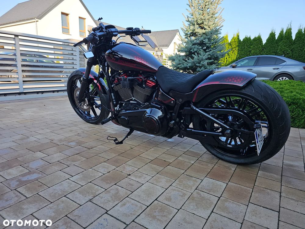 Harley-Davidson FXSB Breakout - 5
