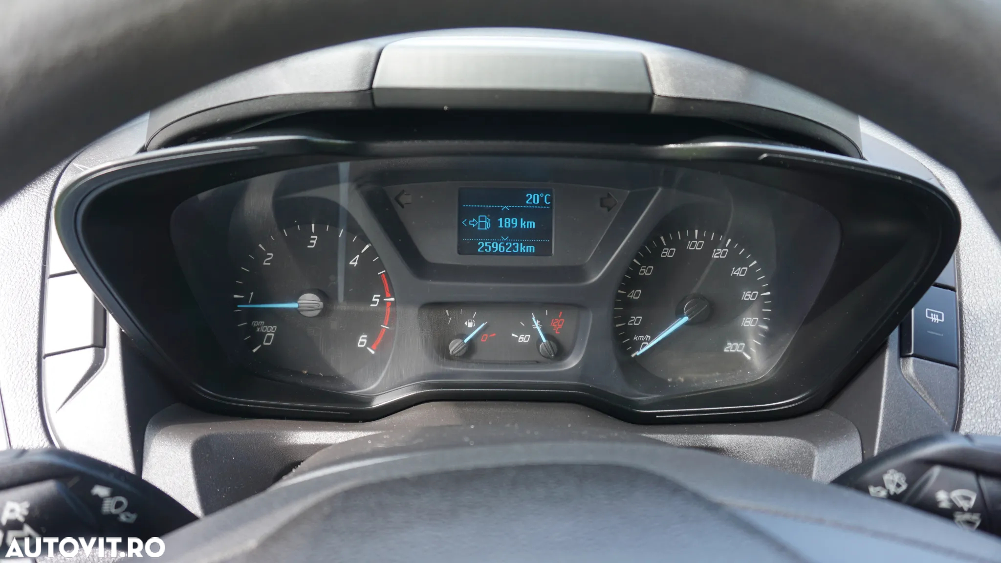 Ford Transit Custom - 15