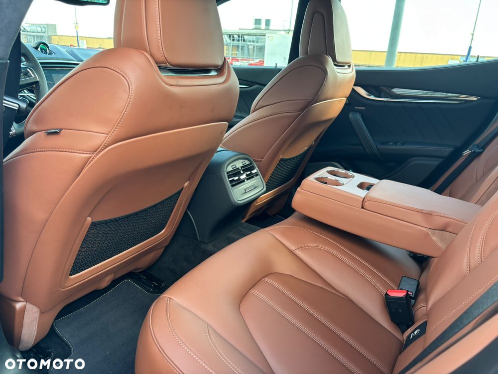 Maserati Ghibli S Q4 - 14