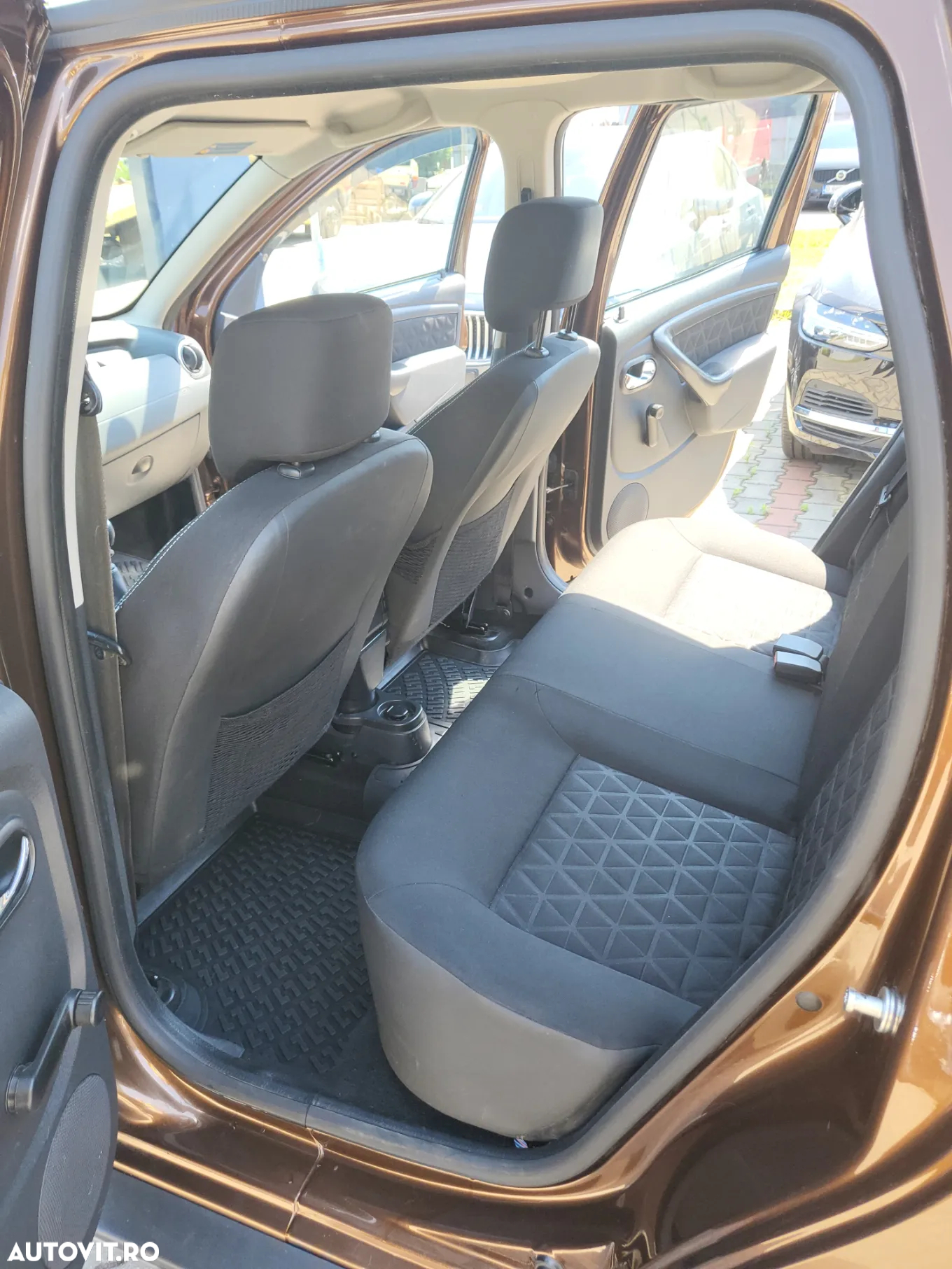 Dacia Duster 1.5 dCi 4x4 Laureate - 13