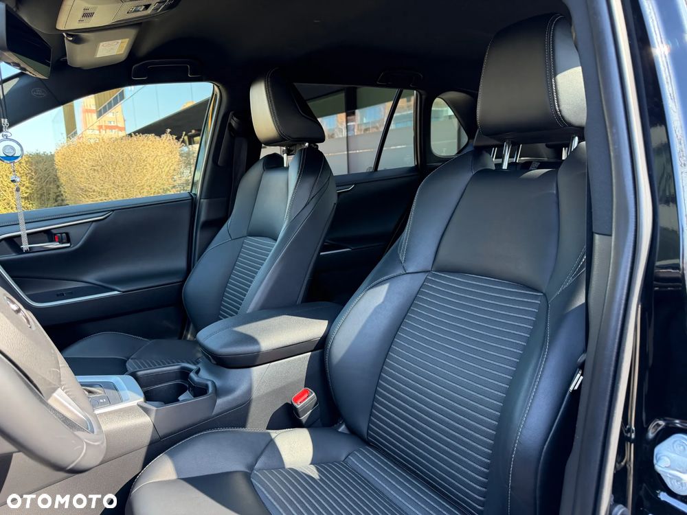 Toyota RAV4 2.5 Hybrid Black Edition by JBL 4x2 - 19