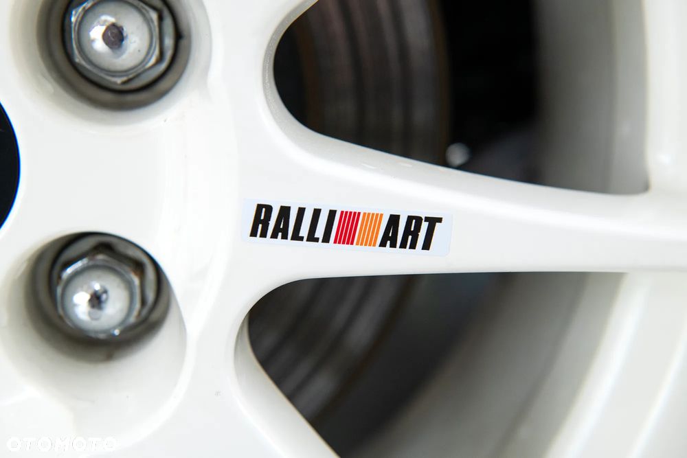 Mitsubishi Lancer Evolution - 15