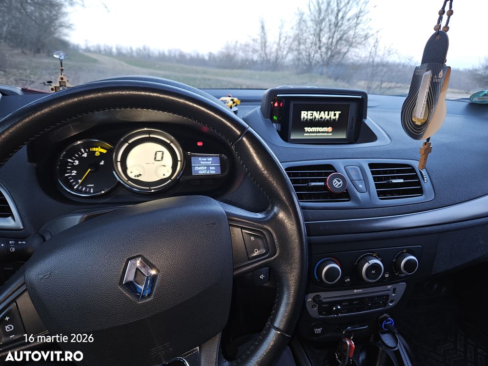 Renault Megane ENERGY dCi 110 Start & Stopp LIMITED - 11