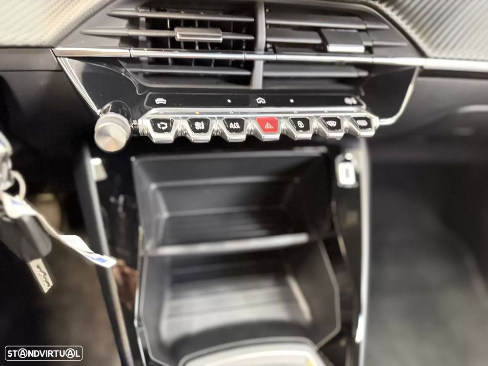 Peugeot 2008 PureTech 100 Style - 16