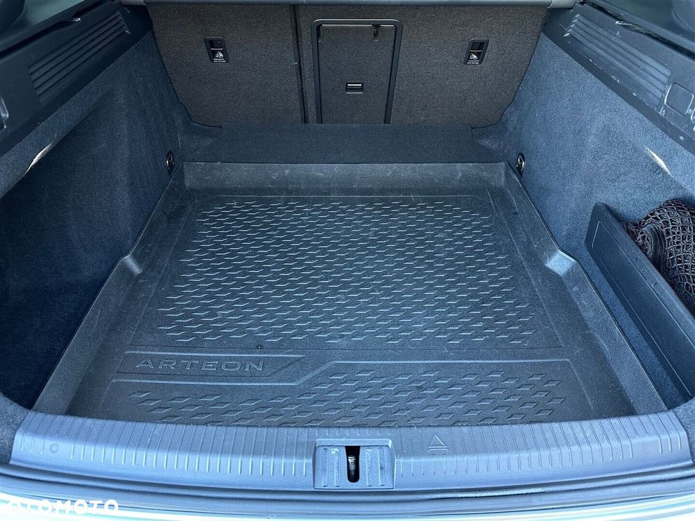 Volkswagen Arteon 2.0 TSI R-Line DSG - 8