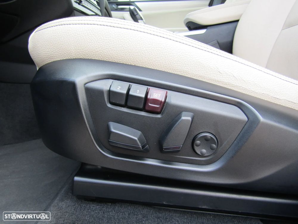 BMW X4 20 d xDrive XLine Auto - 12