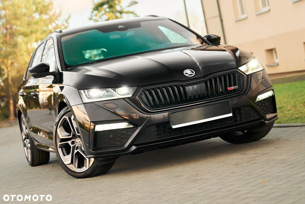 Skoda Octavia 2.0 TDI DSG RS - 5