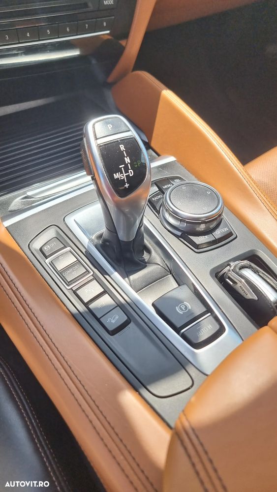BMW X6 xDrive40d - 25