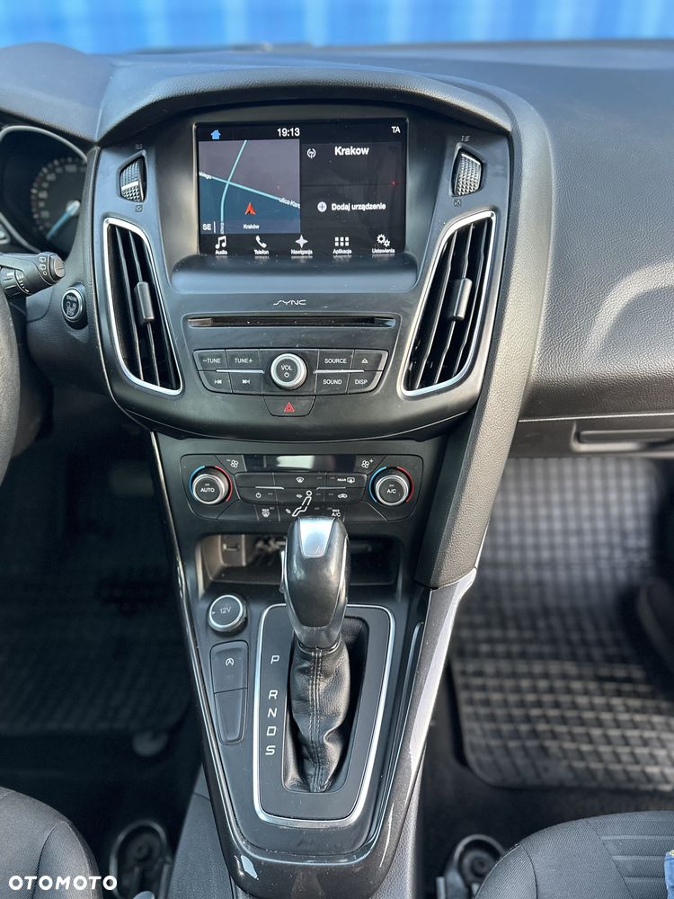 Ford Focus 1.5 TDCi Titanium PowerShift - 12